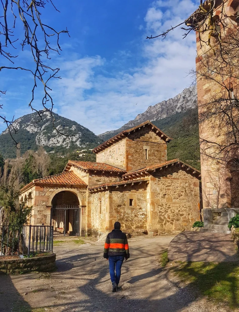 Santa María de Lebeña